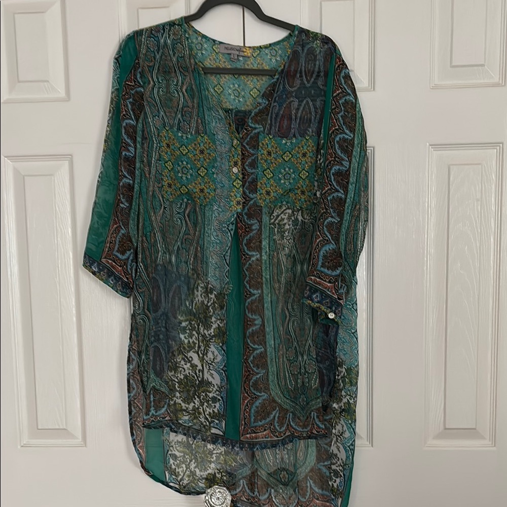 🛍️ Green Embellished Asymmetrical 3/4 Sleeve Tunic